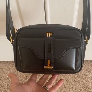 Tom Ford black leather Hollywood Camera Bag crossbody T twist